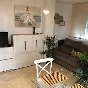https://precioso-apartamento-a-50-metros-de-la-playa.1costadelsol.com